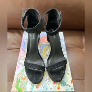 Jeffrey Campbell Lelaine Black Snake Embossed Heel